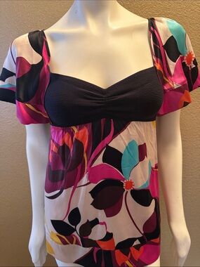 bebe Floral Empire-Waist Tunic in Magenta, Black & Teal